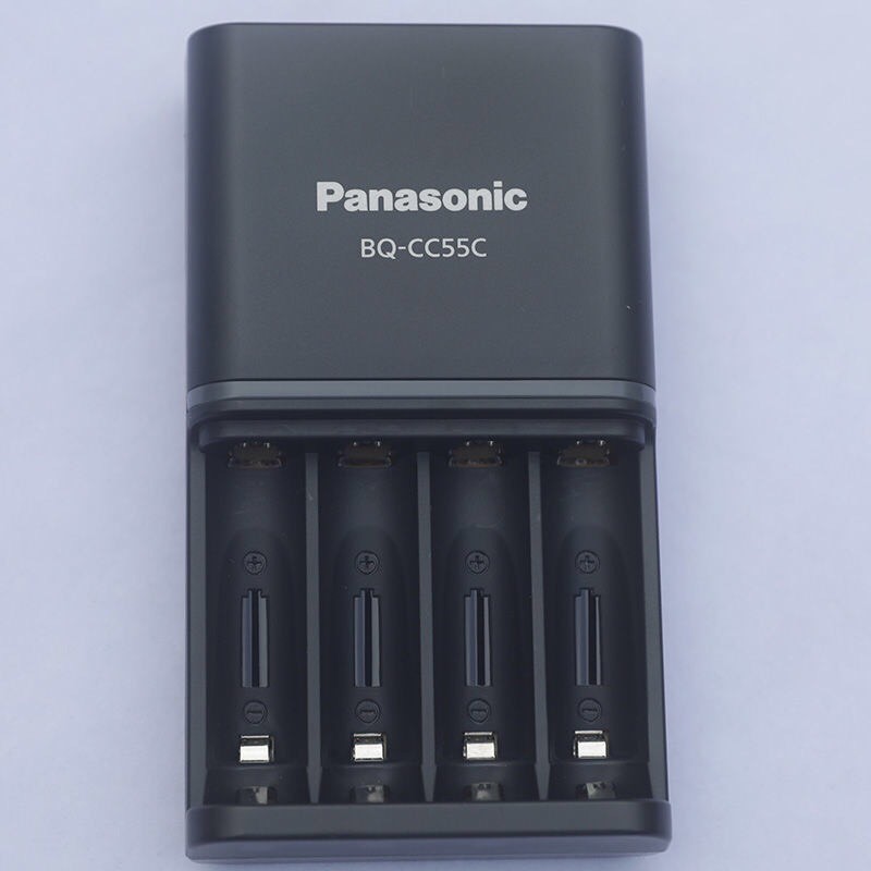 [BÁN K LỢI NHUẬN] bộ sạc pin aa panasonic CC55C sạc nhanh hàng chính hãng