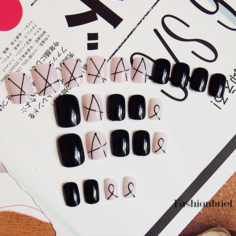 ❤BRIEF  24Pcs Simple Black Line Transparent Fake Nails Normal Square Matte Artificial Nail Tips with