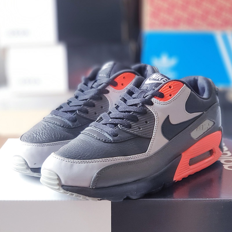 Giày _Nike Air Max 90 Black Medium Ash, size 44, real 2hand