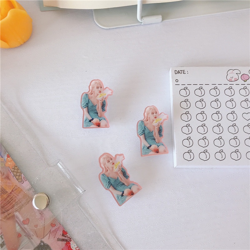 Huy hiệu cài áo hình BLACKPINK