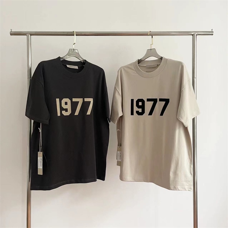 Áo Thun Ngắn Tay Cổ Tròn In Họa Tiết Kỹ Thuật Số Phong Cách retro Thời Trang Cho Cặp Đôi 1997