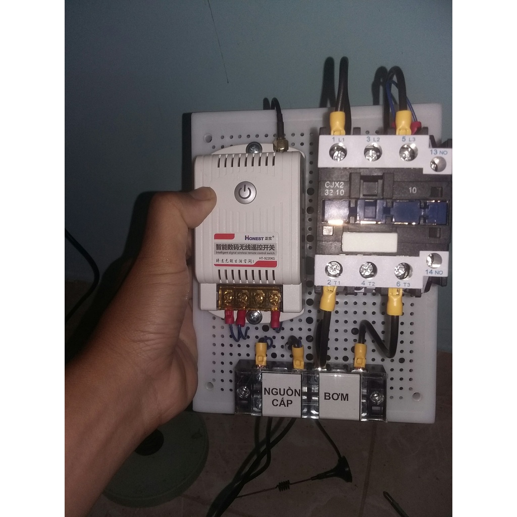 Điều khiển từ xa máy bơm máy rữa xe công suất lớn