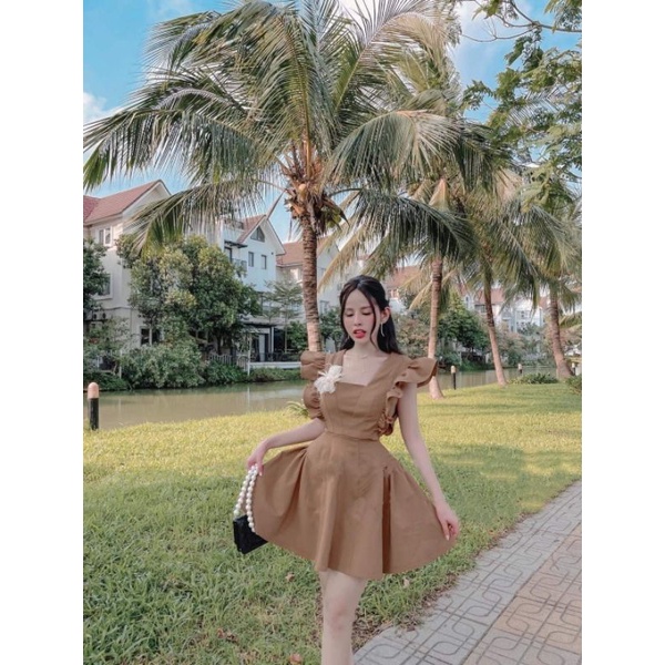 Đầm dạo phố màu nâu đất cổ V cánh tiên xinh xắn, dịu dàng Luna Dress