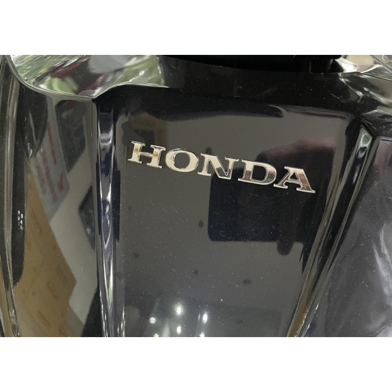 Tem Honda nổi chính hãng Honda.