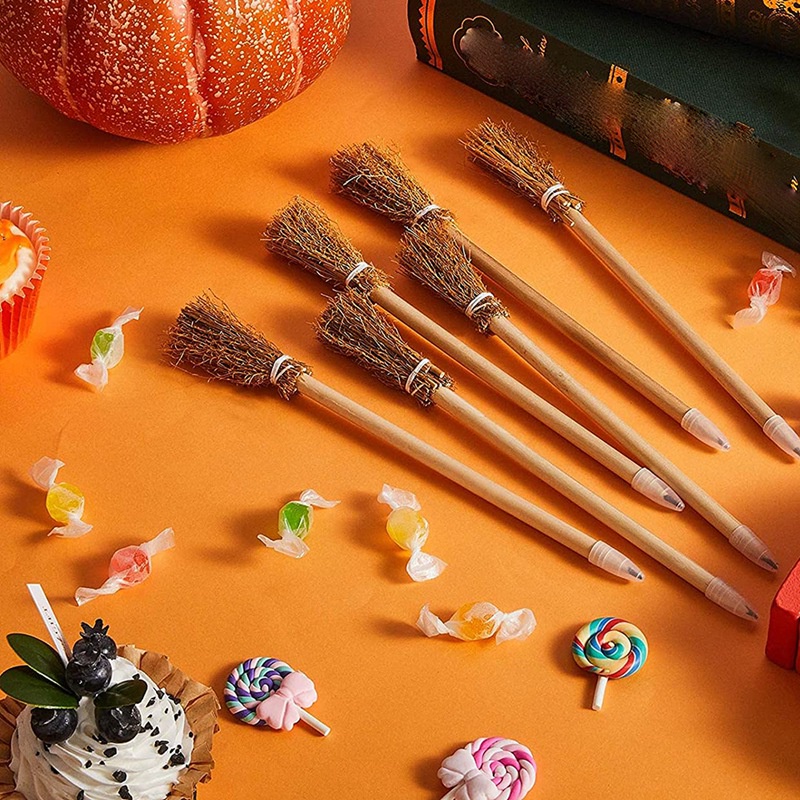 Set 12 Bút Chì Kèm Chổi Phù Thủy Hóa Trang Halloween