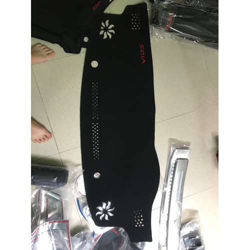 Thảm taplo nỉ xe Vios 2019