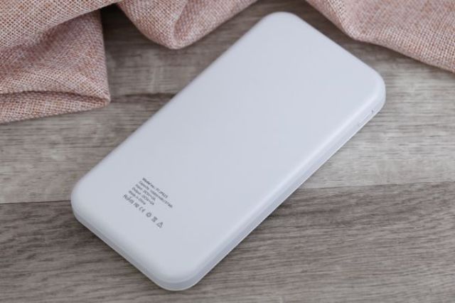 Pin sạc dự phòng chính hãng esaver 10.000Mah model JP PJ62S  bảo hành 1 năm