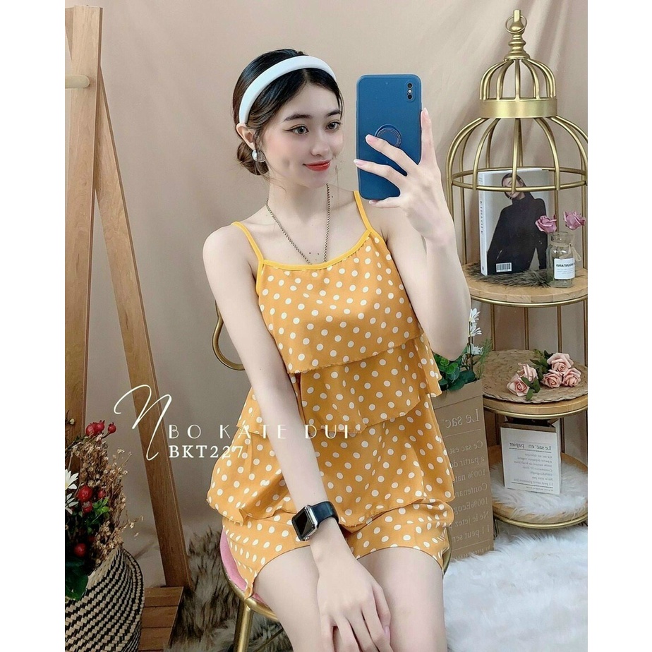 Đồ ngủ áo 2 dây 3 tầng vải lụa hàn họa tiết chấm bi siêu xinh freesize dưới 57kg