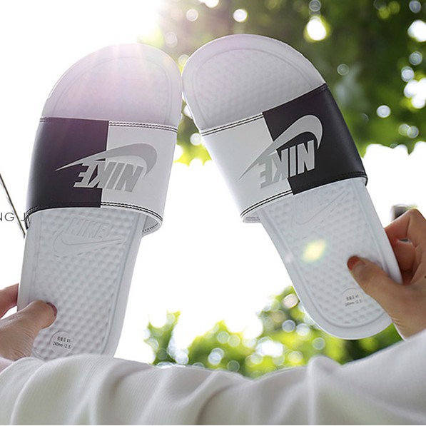 Cửa hàng giày thương hiệu