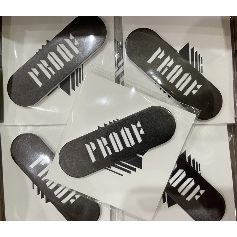 Giá đỡ điện thoại BANDTOK PROOF - BTS chính hãng