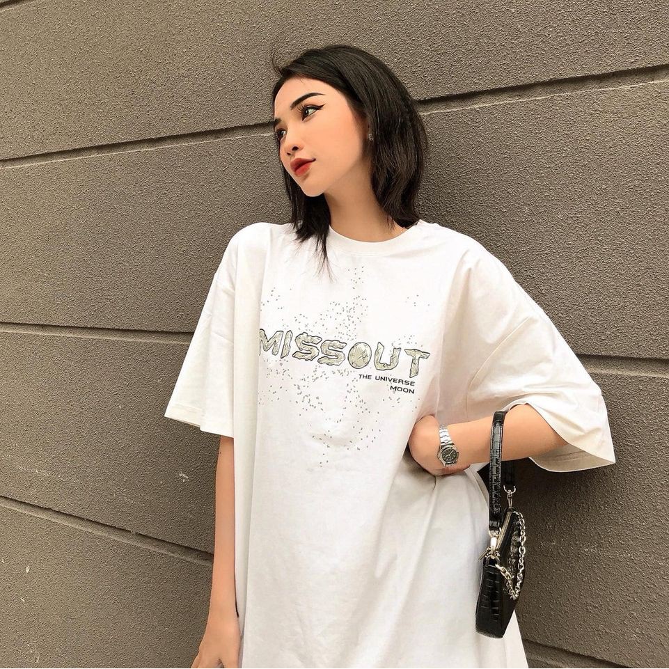 Áo thun Missout Moon universe unisex - missout streetwear local brand over tên lửa (Đen/Trắng) | BigBuy360 - bigbuy360.vn