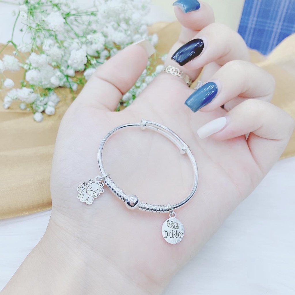 Vòng tay bạc cho bé Vòng tay khắc tên bé Miễn phí công khắc