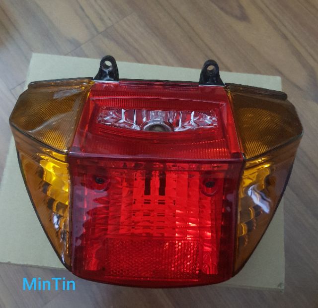 Củ đèn hậu xe Dream