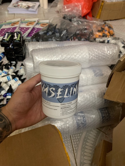 Vaseline hộp to 500ml