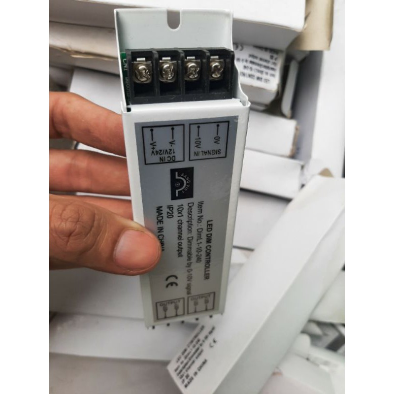 Xác cho thợ 12-24VDC 120-240W 0-10V CV Dimmer DIML1-10-240&lt;br&gt;