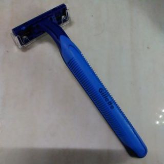 1 Cạo râu loại tốt Gillette 2 lưỡi - đồ cạo râu xịn