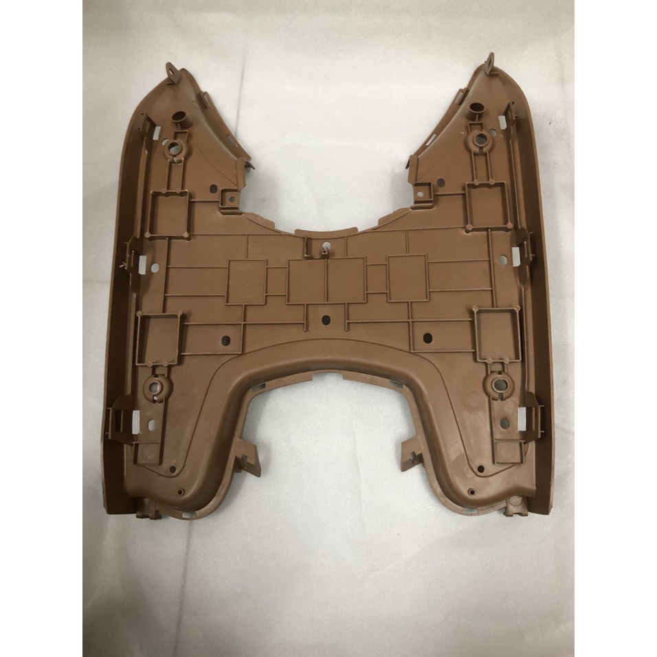 Tấm sàn để chân xe Shark mã VVB