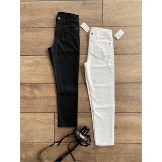 Quần jeans ống đứng cắt lai