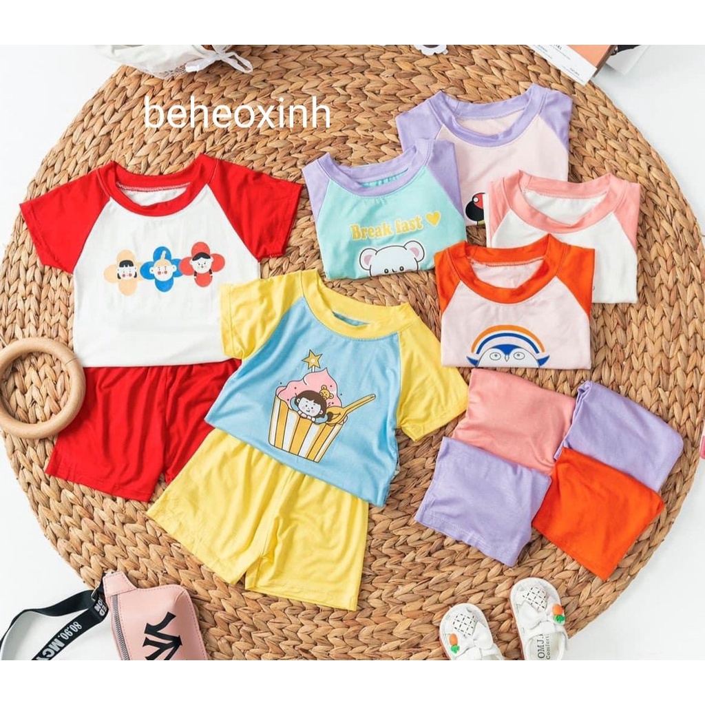 Bộ Ngắn tay thun lạnh mềm mịn Minky Mom ráp lăng in hình dễ thương cho bé gái từ 7-19kg