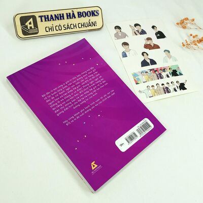 Sách - I am BTS - Truyện tranh bản tiếng Việt (Kèm Sticker+postcard)