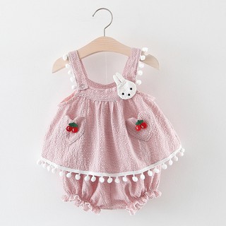 Áo cổ yếm in hình quả cherry + quần ngắn cho bé gái