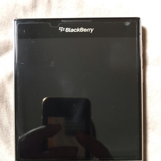 Điện thoại Blackberry Passport bản Pháp