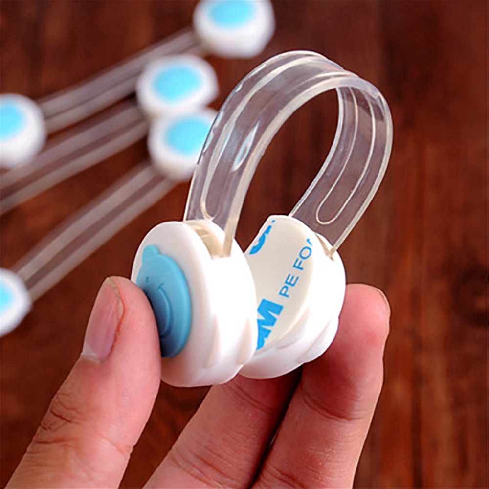 Khóa cửa tủ an toàn dễ thương