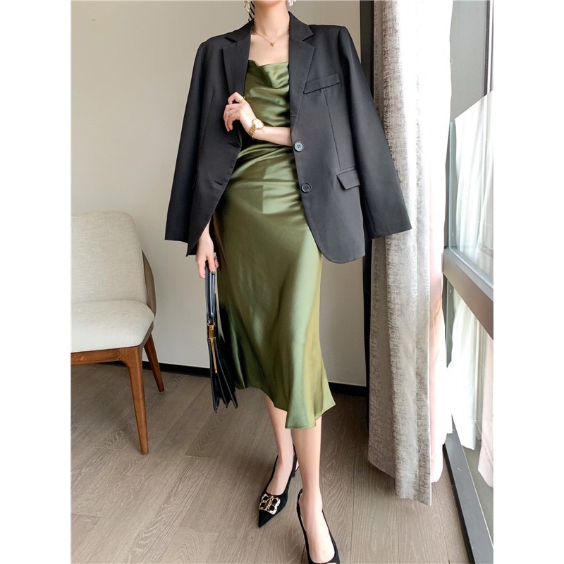 Đầm lụa cổ đổ rũ mềm siêu sang xẻ tà dài 115cm | BigBuy360 - bigbuy360.vn