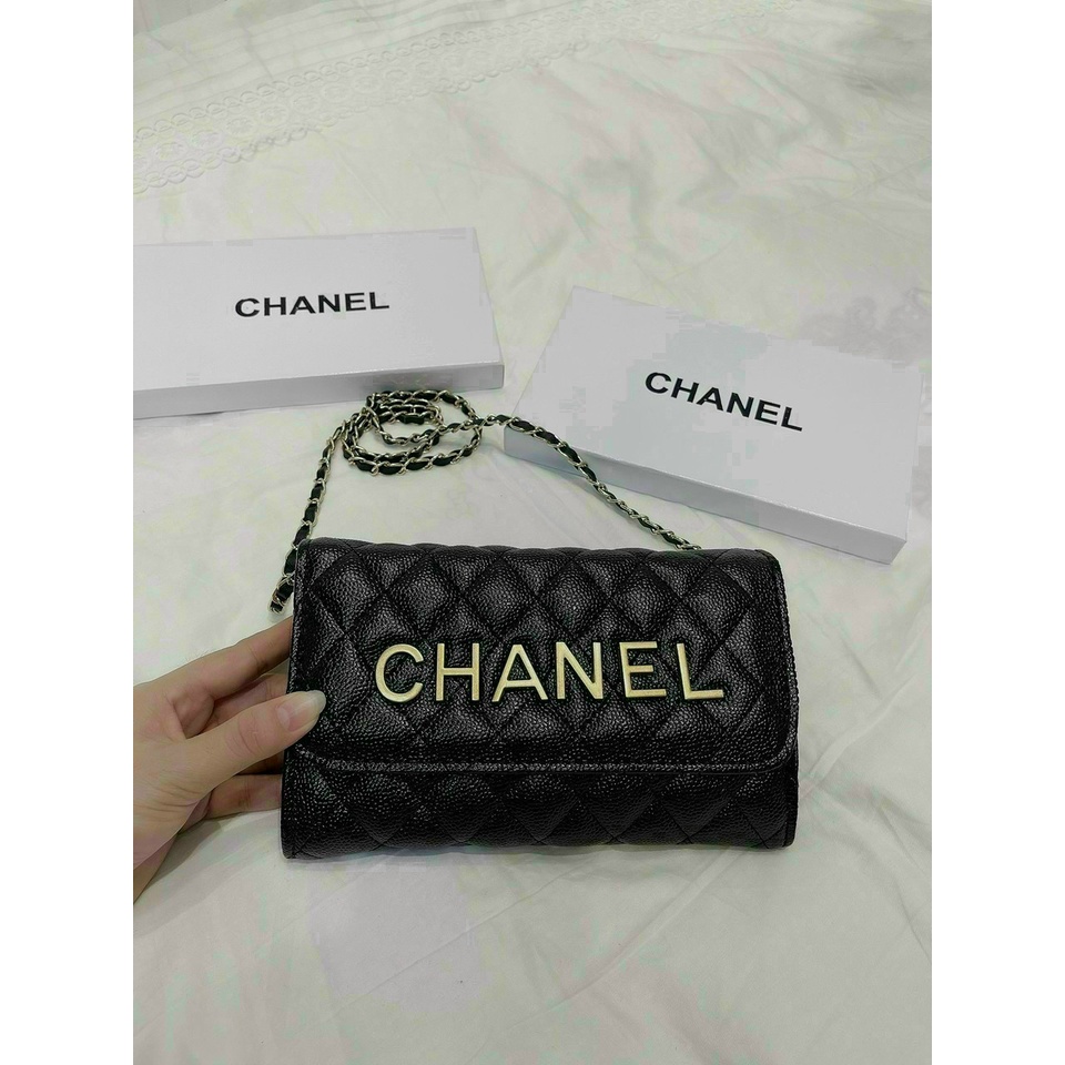 Ví cầm tay thời trang nữ logo chữ vàng có dây đeo chéo