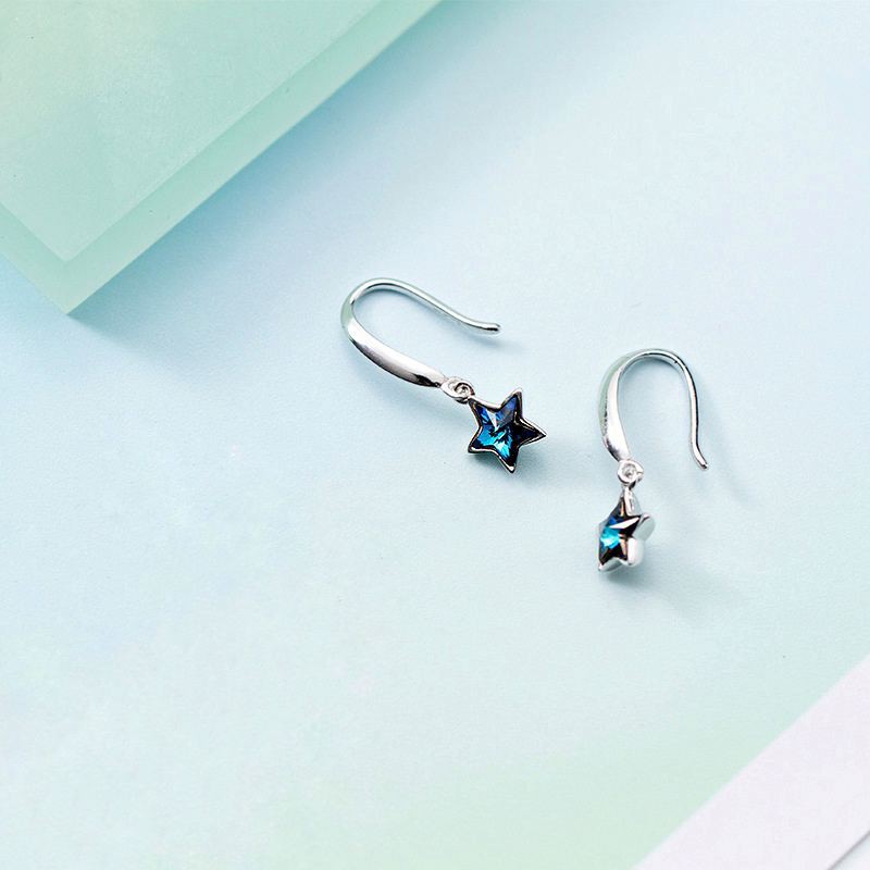 Khuyên tai bạc 925 sao xanh lung linh dạng móc Dế Bạc - K5346