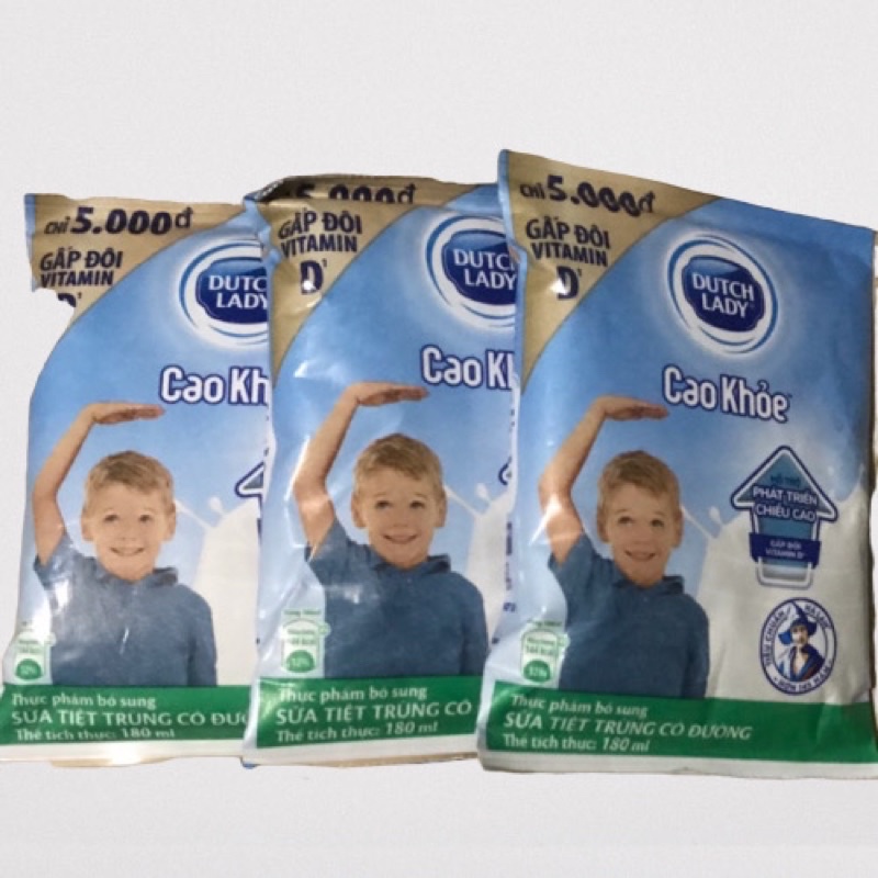 DATE 11/2021. THÙNG 24 bịch sữa cô gái hà lan có đường cao khoẻ 🥛🥛
