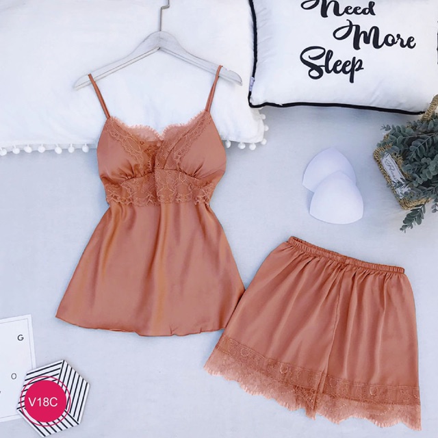 Bộ ngủ mặc nhà 2 dây chất lụa satin cao cấp V18 | BigBuy360 - bigbuy360.vn