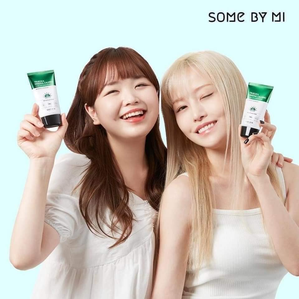 Kem Chống Nắng Some By Mi Giảm Mụn Mờ Thâm Truecica Mineral Calming Tone up Suncream - 50ml