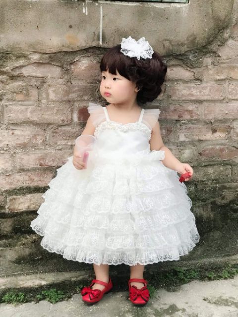 Vải Ren tầng.