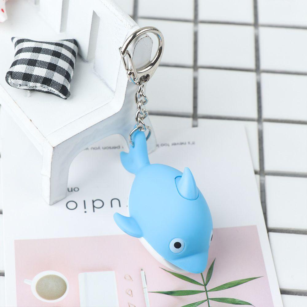 Móc Khóa Hình Cá Heo Có Đèn Pin Và Âm Thanh