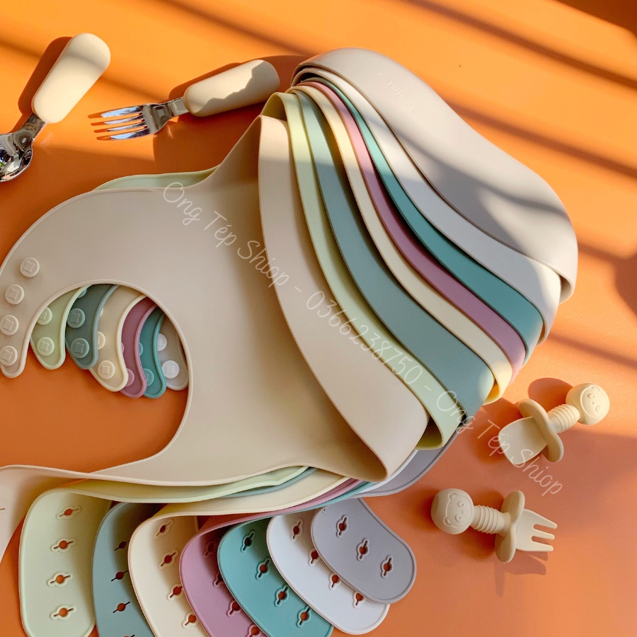 Yếm silicon siêu mềm cho bé ăn dặm