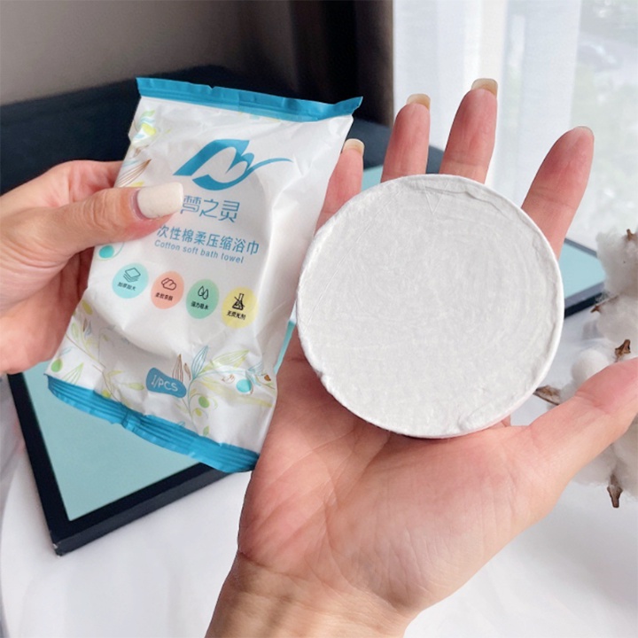 Khăn Tắm Du Lịch Dạng Viên Nén Tiện Dụng Chất Liệu 100 % Cotton Thấm Hút Tốt Mềm Mịn Kích Thước 70*140 cm