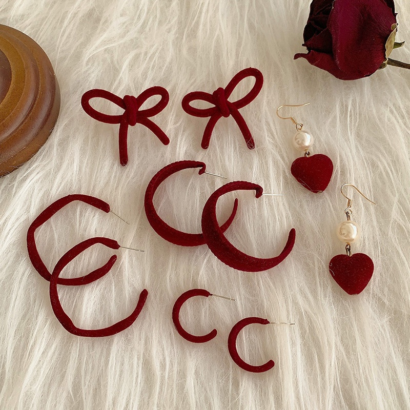 Hoa tai dáng dài hình nơ đỏ xinh xắn bằng nhung thời trang 2023 nữ tính