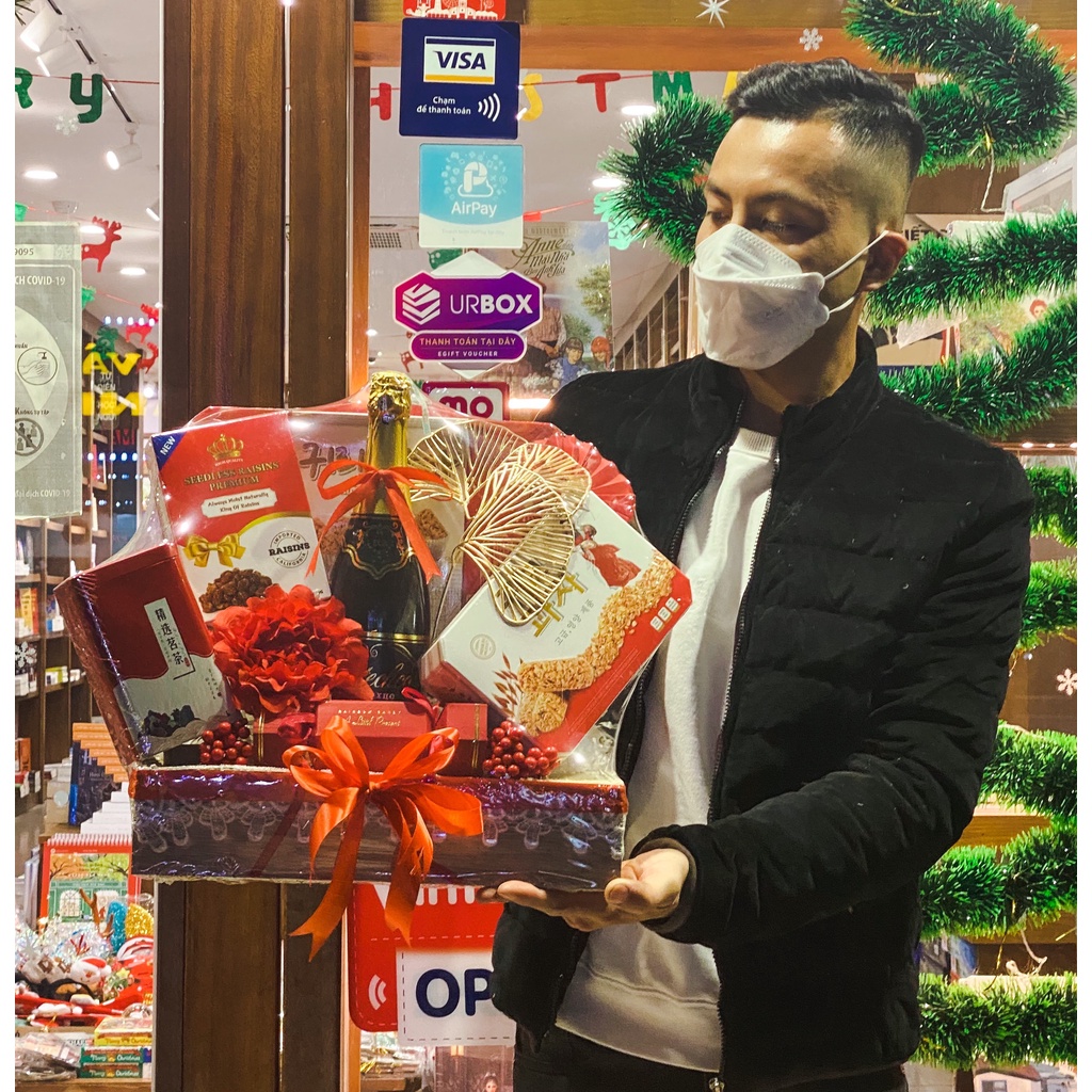 Giỏ Quà Tết Cao Cấp, Giỏ Quà Biếu, Quà Tết 2022, 2 Tone màu Vàng, Đỏ | BigBuy360 - bigbuy360.vn