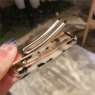 Kẹp tóc vân đá xà cừ hàn quốc sang chảnh