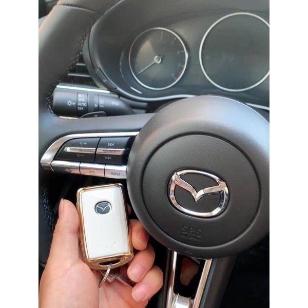 Ốp khóa xe Mazda 3, CX3, CX30 - TPU mềm, nhẹ, thời trang
