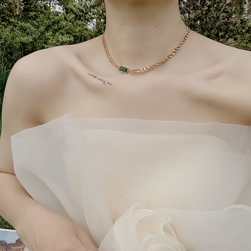 Vòng cổ Hai Lớp Bằng Thép Titan Mặt Hình Hello Girl Thời Trang Cá Tính Dành Cho Nữ