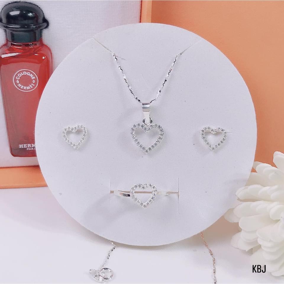 Bộ trang sức bạc nữ mặt trái đim đính đá sang chảnh - Kho sỉ bạc Nhất Linh