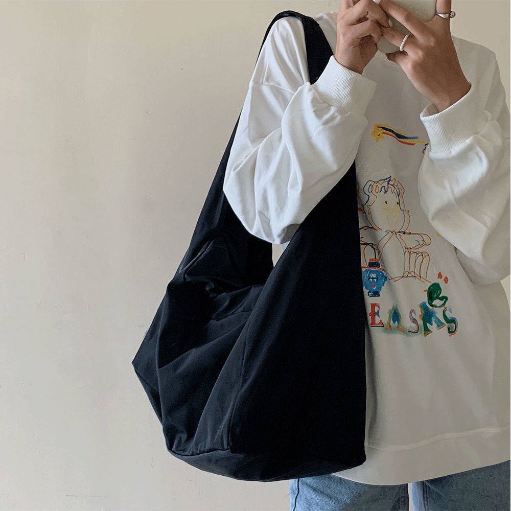 Túi Đeo Chéo Vai Bằng Nylon Sức Chứa Lớn Thời Trang Hàn Quốc