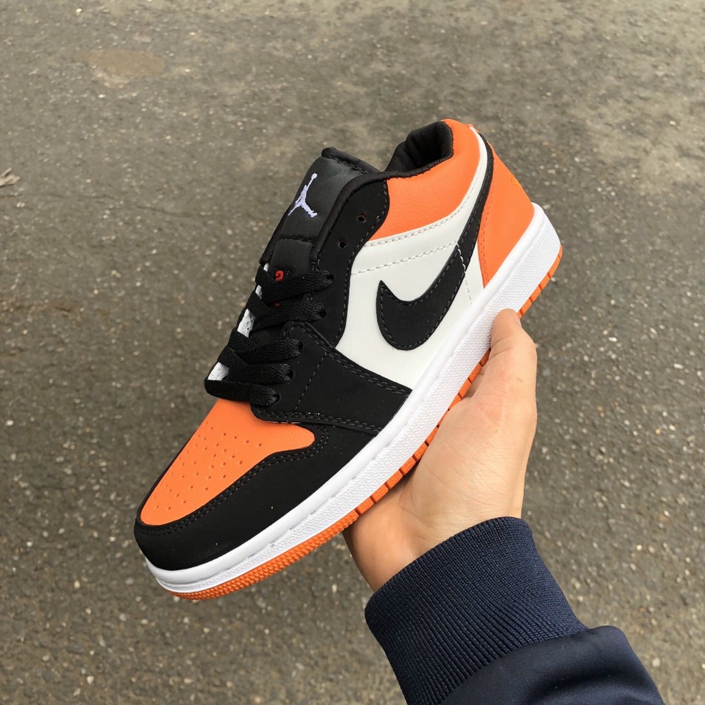 Giày sneaker JD1 thấp cổ, Giày 𝐉𝐨𝐫𝐝𝐚𝐧 1 Đen thấp cổ, panda nam nữ - Nguyễn Tình sneaker