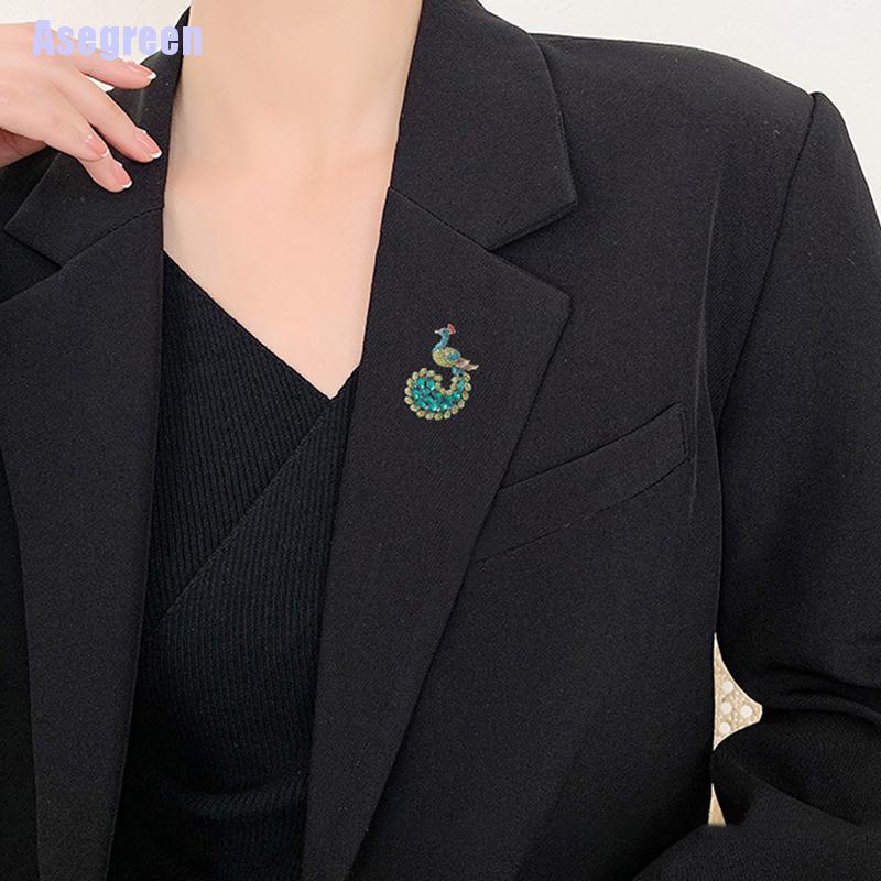 Ghim cài áo hình chim công đính đá xanh lá thời trang
