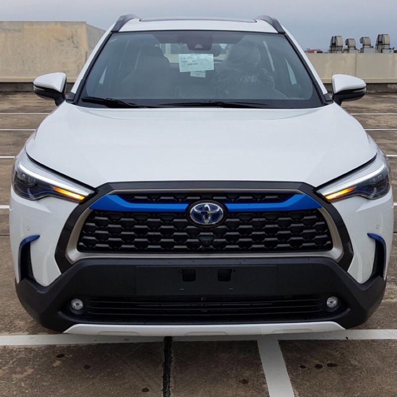 Thanh ốp mặt ca lăng, calang Toyota Corolla Cross 2020