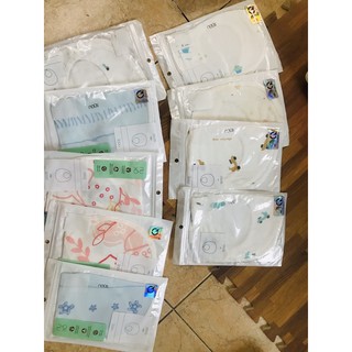 Yếm xô Nous quàng cổ