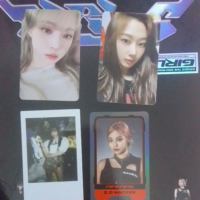 card bo góc aespa