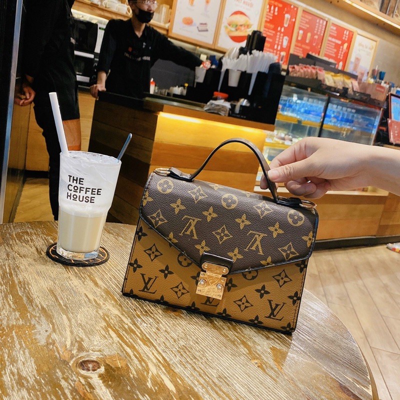 Túi LV hộp size 22cm về 2 màu